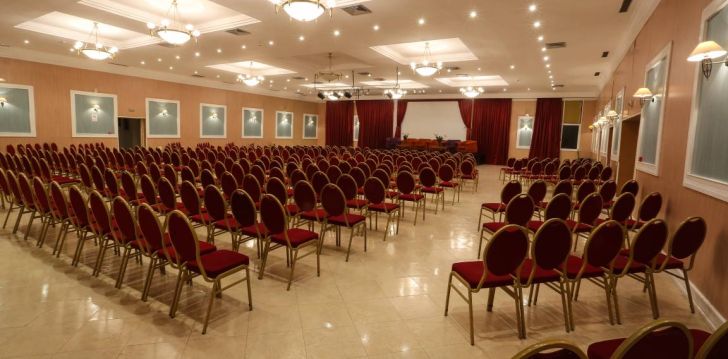 apgyvendinimas 4* PARADIS PALACE