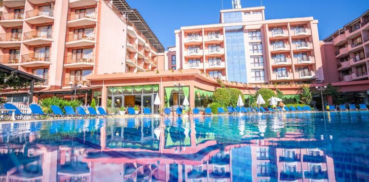 apsistokite IZOLA PARADISE viešbutyje už gerą kainą. 