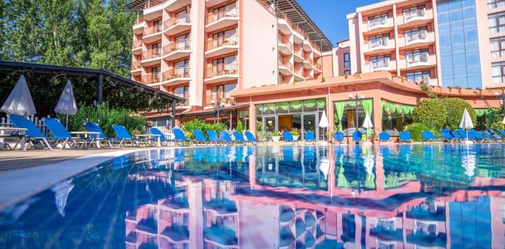 IZOLA PARADISE - klientų vertinamas, kaip geras kainos ir kokybės santykis. 