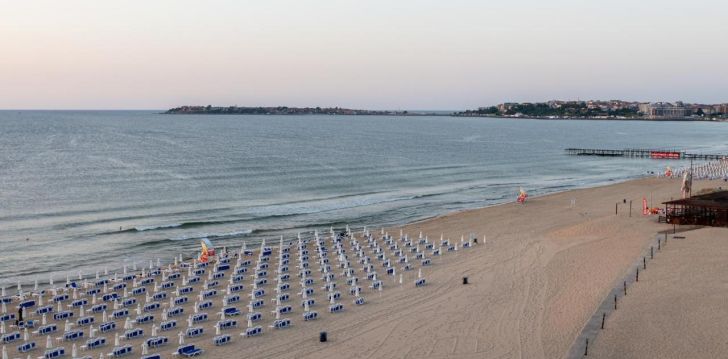 BURGAS BEACH - klientų vertinamas, kaip geras kainos ir kokybės santykis. 