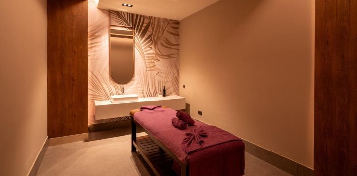 rinkitės viešbutį SWANDOR HOTELS & RESORTS KEMER (ex. PGS Kiris Resort) kelionei į Turkija