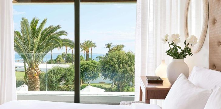 tavęs laukia poilsis Graikija įsikūrusiame GRECOTEL AMIRANDES BOUTIQUE RESORT