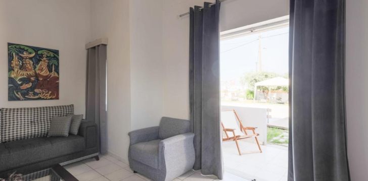 Tavęs laukia poilsis Graikija įsikūrusiame BANANA MOON BOUTIQUE