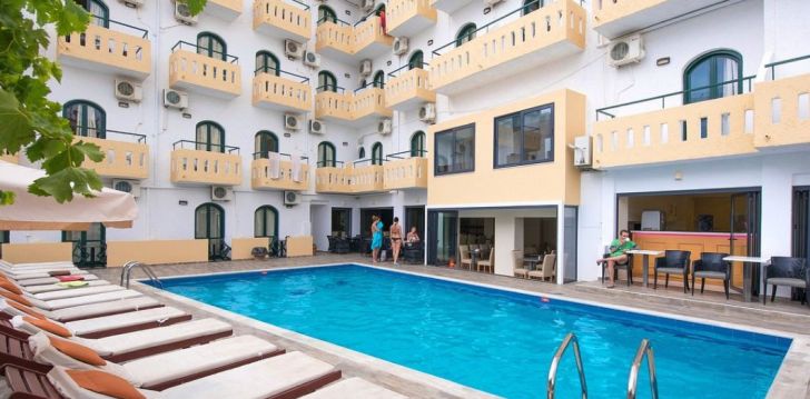 Jaukus viešbutis PELA MARIA HOTEL (16+), jūsų atostogoms