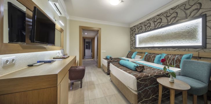 rinkitės viešbutį SAPHIR HOTEL kelionei į Turkija