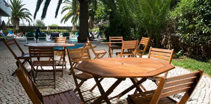 Planuoji kelionę į Portugalija? apsistokite 2 viešbutyje MIRACHORO ROCHA II.