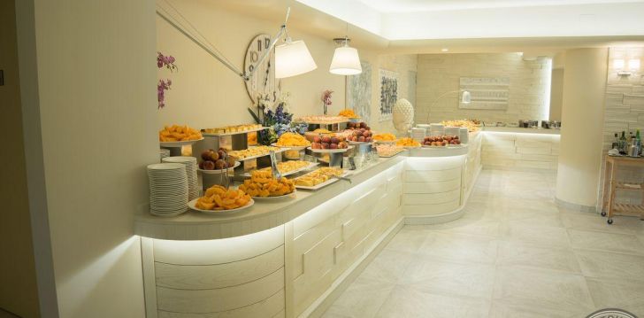 atostogos Italija – apsistokite viešbutyje SCOGLIO DELLA GALEA RESORT (CAPO VATICANO)
