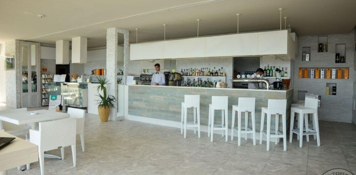 planuoji kelionę į Italija? apsistokite 4 viešbutyje SCOGLIO DELLA GALEA RESORT (CAPO VATICANO). 