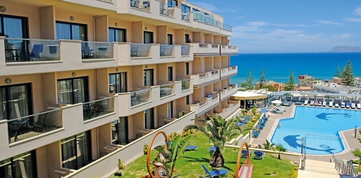 Apsistokite GALINI SEA VIEW viešbutyje už gerą kainą. 