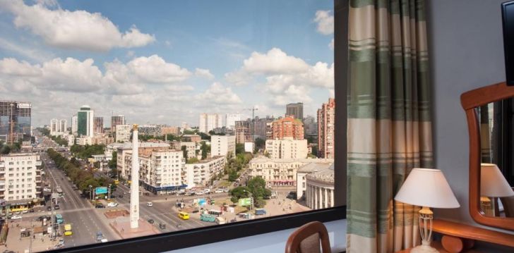 Rinkitės viešbutį PREMIER HOTEL LYBID kelionei į Ukraina