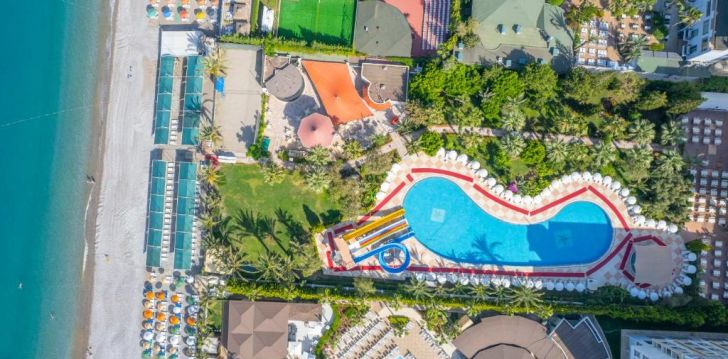 apsistokite STELLA BEACH viešbutyje už gerą kainą. 