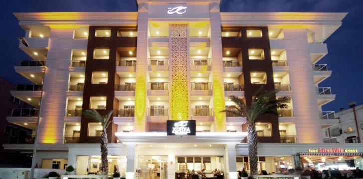 apsistokite XPERIA GRAND BALI viešbutyje už gerą kainą. 