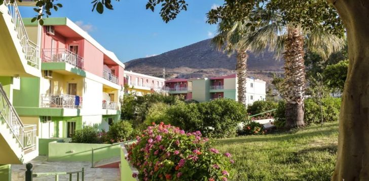 planuoji kelionę į Graikija? apsistokite 4 viešbutyje ERI BEACH & VILLAGE.