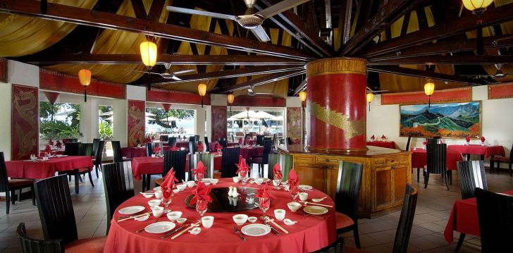 Apsistokite BERJAYA BEAU VALLON BAY RESORT & CASINO viešbutyje už gerą kainą.