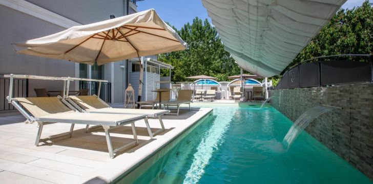 apsistokite RIMINI SUITE viešbutyje už gerą kainą. 