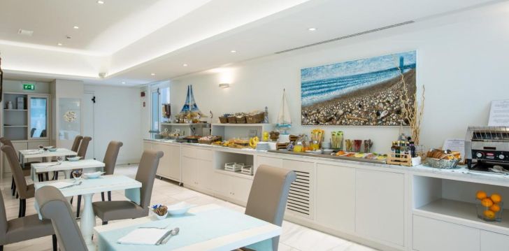 viešbutis RIMINI SUITE įsikūręs Italija.