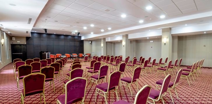 Jaukus viešbutis NOVOSTAR KHAYAM GARDEN & SPA, jūsų atostogoms