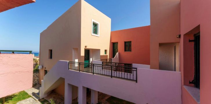 Atostogos Graikija – apsistokite viešbutyje KRI KRI VILLAGE
