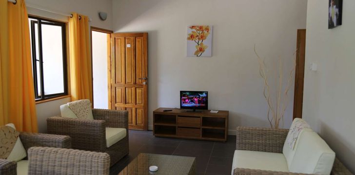 Viešbutis ANSE SOLEIL BEACHCOMBER SELF CATERING įsikūręs Seišeliai.