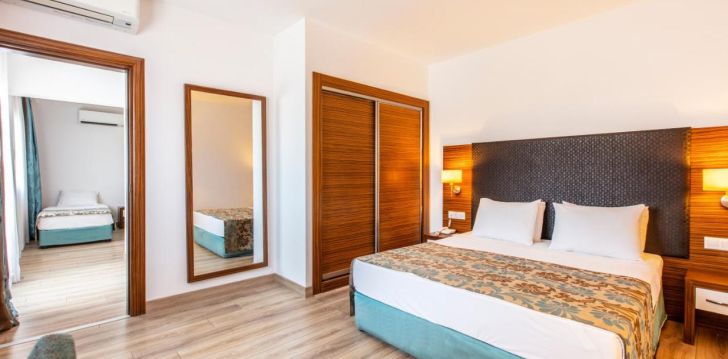rinkitės viešbutį PALM WINGS KUSADASI BEACH RESORT & SPA kelionei į Turkija