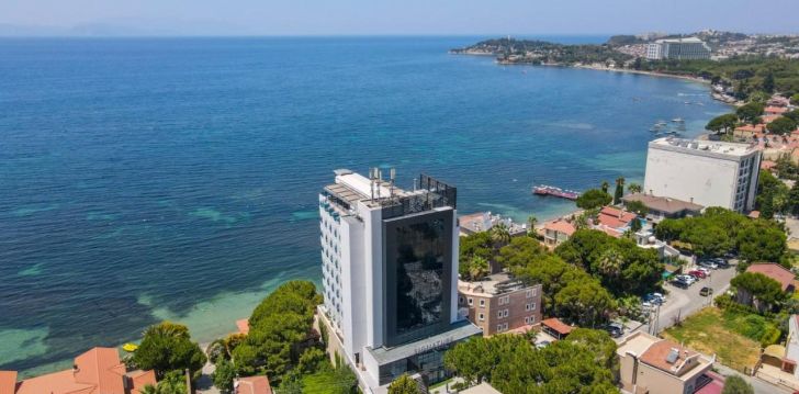apsistokite SIGNATURE BLUE RESORT viešbutyje už gerą kainą. 