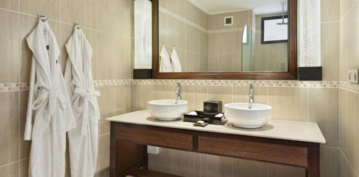 rinkitės viešbutį DOUBLETREE BY HILTON SEYCHELLES ALLAMANDA RESORT & SPA kelionei į Seišeliai