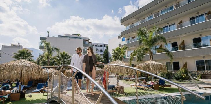 Apsistokite INFINITY BLUE BOUTIQUE HOTEL & SPA (Adults Only 16+) viešbutyje už gerą kainą. 