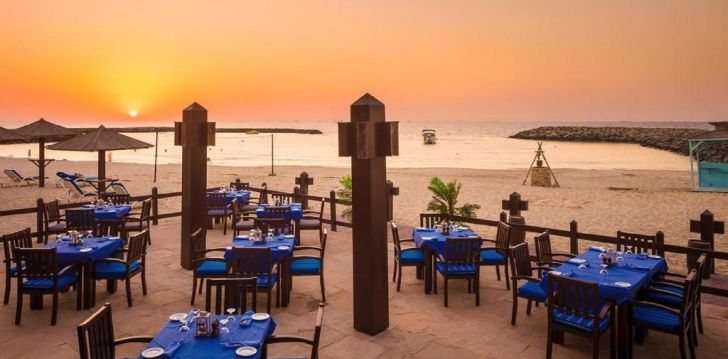 Viešbutis CORAL BEACH RESORT SHARJAH įsikūręs JAE.