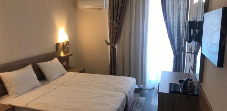 apgyvendinimas 4* ARSI ENFI CITY BEACH