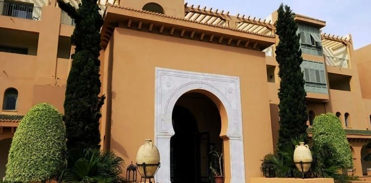 Apsistokite ALHAMBRA THALASSO viešbutyje už gerą kainą. 