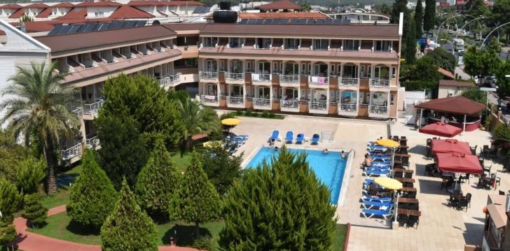 Apsistokite ARES DREAM HOTEL viešbutyje už gerą kainą. 