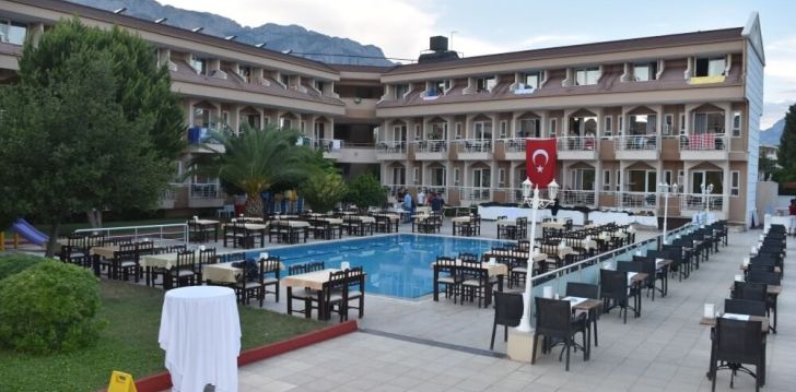 Apsistokite ARES DREAM HOTEL viešbutyje už gerą kainą.