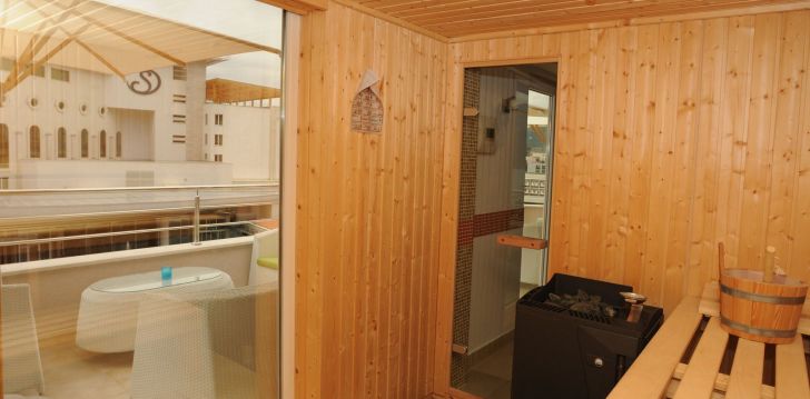 Apsistokite ANITA BECICI viešbutyje už gerą kainą.