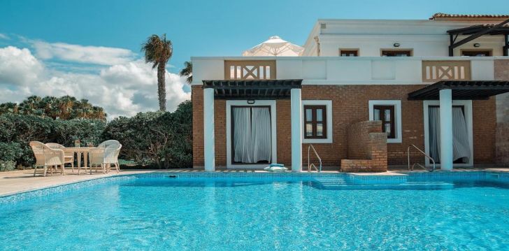 MITSIS ROYAL MARE THALASSO & SPA RESORT - klientų vertinamas, kaip geras kainos ir kokybės santykis.