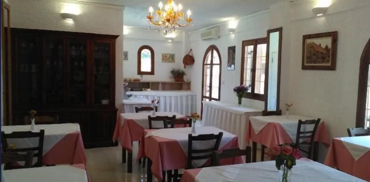 viešbutis KRITS HOTEL įsikūręs Graikija.
