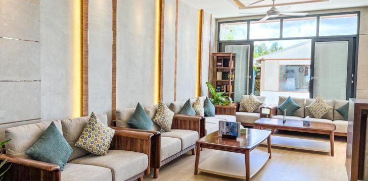 Patogus viešbutis jūsų kelionei – 4* TRITON PRESTIGE SEAVIEW & SPA