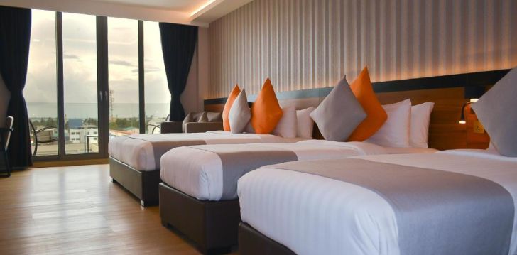Apgyvendinimas 4* TRITON PRESTIGE SEAVIEW & SPA