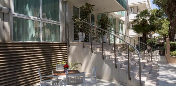planuoji kelionę į Italija? apsistokite 3 viešbutyje HOTEL CALYPSO.
