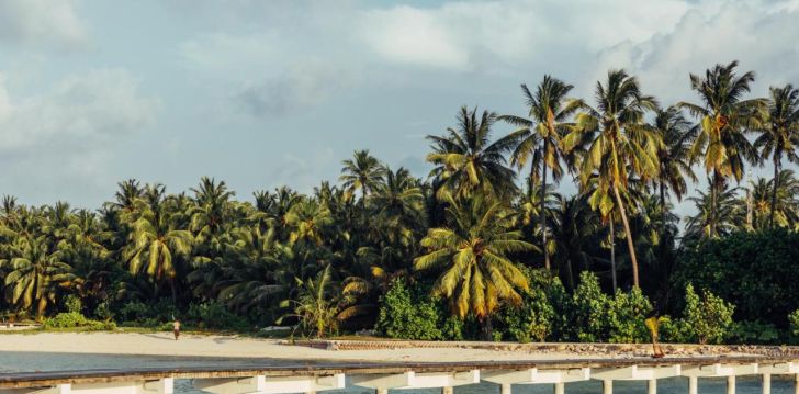 Atostogos Maldyvai – apsistokite viešbutyje CINNAMON HAKURA HURAA MALDIVES