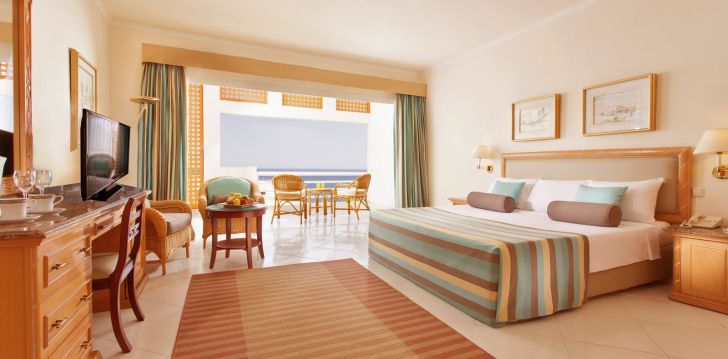 Apsistokite GOLF BEACH RESORT viešbutyje už gerą kainą.