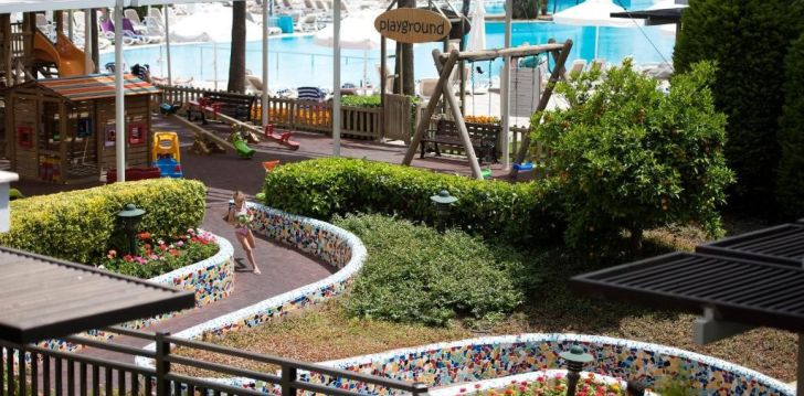 Rinkitės viešbutį BARUT B SUITES kelionei į Turkija