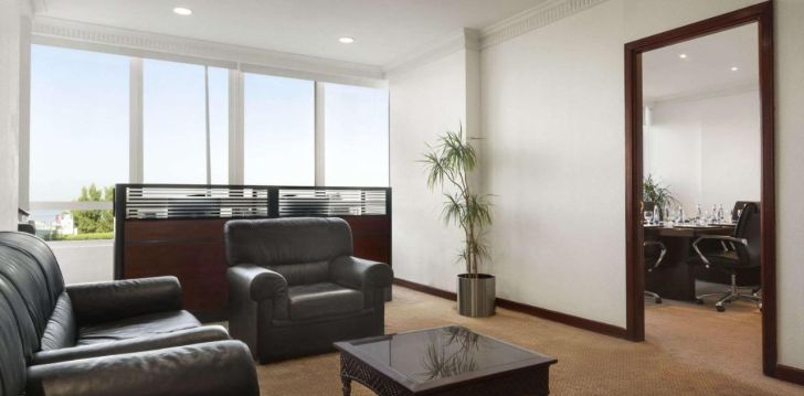planuoji kelionę į JAE? apsistokite 4 viešbutyje RAMADA BEACH HOTEL AJMAN. 