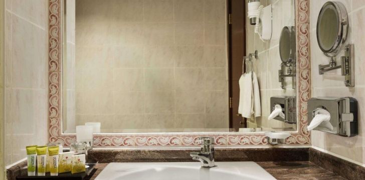 tavo atostogos prasideda viešbutyje RAMADA BEACH HOTEL AJMAN