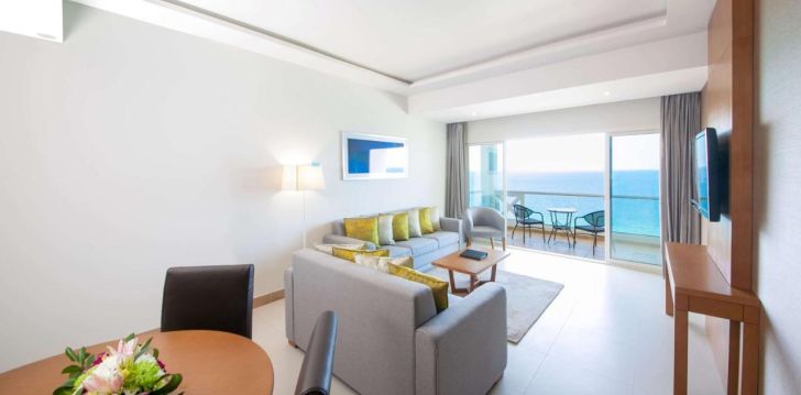 nepraleisk progos pailsėti už gerą kainą - viešbutyje RAMADA BEACH HOTEL AJMAN