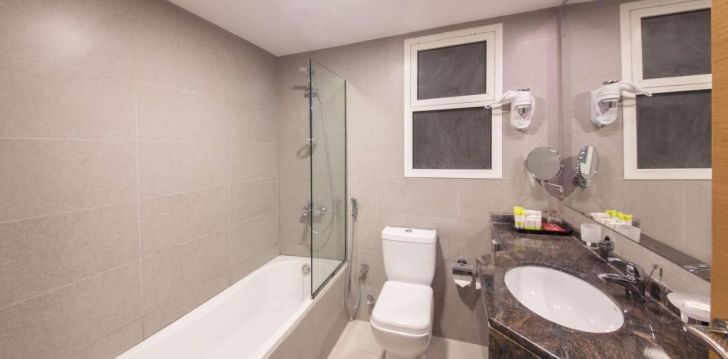 apgyvendinimas 4* RAMADA BEACH HOTEL AJMAN