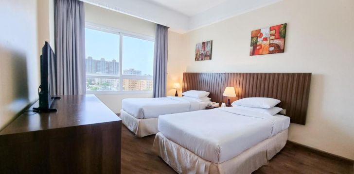 tavęs laukia poilsis JAE įsikūrusiame RAMADA BEACH HOTEL AJMAN
