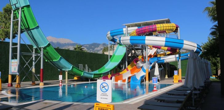 SAILOR'S BEACH CLUB - klientų vertinamas, kaip geras kainos ir kokybės santykis. 