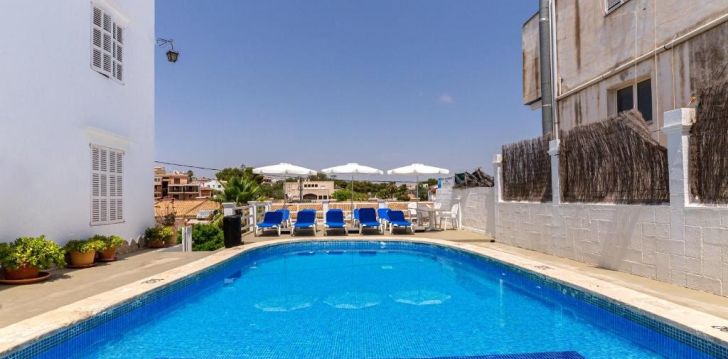 HOSTAL RESIDENCIA SAN FRANCISCO - klientų vertinamas, kaip geras kainos ir kokybės santykis. 