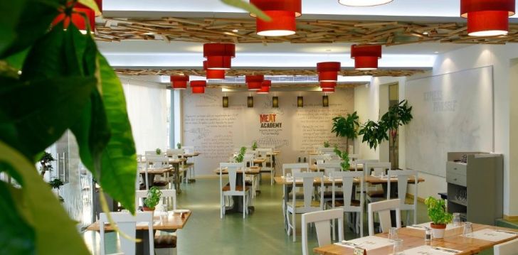 Viešbutis PANDREAM HOTEL APARTMENTS įsikūręs Kipras.