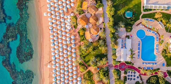 apgyvendinimas 5* NOVOTEL BEACH